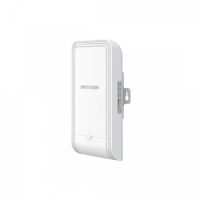 Adaptor Bridge pentru lifturi Hikvision DS-3WF0EC-2NT, distanta transmisie wireless: 500m, Standard IEEE 802.11b/g/n, antena interna 7dBi, tensiune alimentara: 12-24 VDC Passive PoE, temperatura de functionare: -30°C - 70°C, dimensiuni: 90.8 mm × 57.87 mm × 187.87 mm, greutate: 0.26kg. (DS-3WF0EC-2NT)