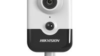 Camera de supraveghere IP cube 4MP Hikvision DS-2CD2443G2-IW(2.8MM)(W), lentila fixa 2.8mm, iluminare min: C color: 0.005 Lux @ (F1.6, AGC ON), B/W: 0 Lux cu IR 10m, potocol WI-FI: IEEE 802.11b, 802.11g, 802.11n, microfon incorporat, difuzor incorporat, slot card de memorie (DS-2CD2443G2-IW(2.8MM)(W))