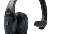 JABRA BlueParrott B550-XT HDST, Leatherette Cushion (installed), Foam Cushion, 2 x Mic foams, USB cable, Automotive Charger, QSG, Warning and Warranty Sheets (204165)