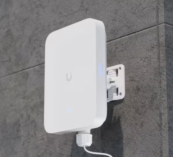 Ubiquiti UniFi 5G Max Outdoor (U5G-Max-Outdoor) - imagine 4