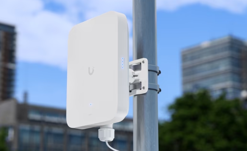 Ubiquiti UniFi 5G Max Outdoor (U5G-Max-Outdoor)