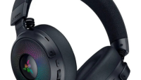 Casti Razer Kraken V4 Pro, wireless, bluetooth, cu fir, frecventa raspuns 20 Hz – 28 kHz,  conectivitate wireless: 2.4 GHz Wireless prin OLED Control Hub sau  Bluetooth 5.3,  cu fir USB-A sau 3.5mm,  microfon retractabil Razer™ HyperClear Super Wideband Mic, iluminare Razer Chroma™ RGB, autonomie (RZ04-05160100-R3M1)