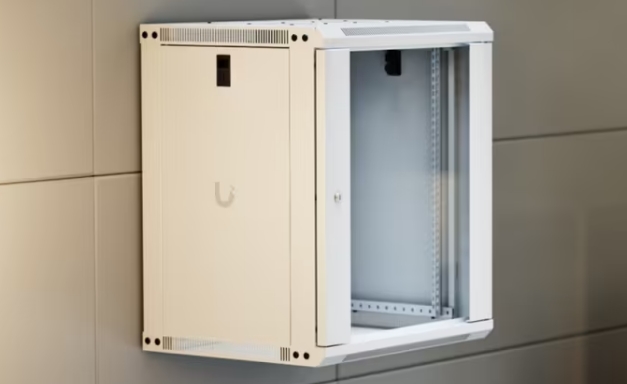 Ubiquiti UniFi 12U Rack Cabinet Slim - Glass front door (UACC-Rack-12U-Wall-450-G)